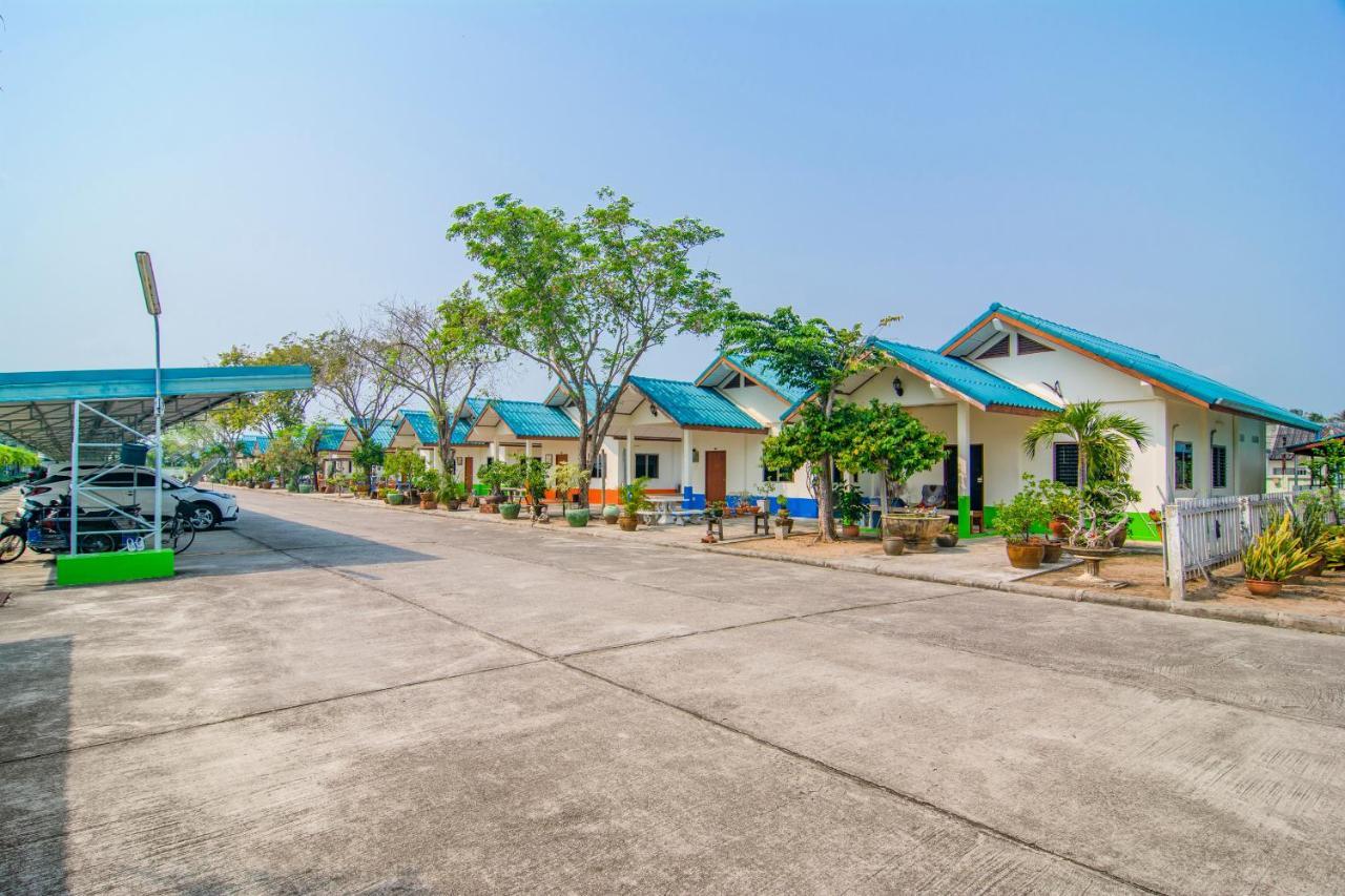 Oyo 658 Peamsook Resort Pracsuap Khirikhan Kültér fotó